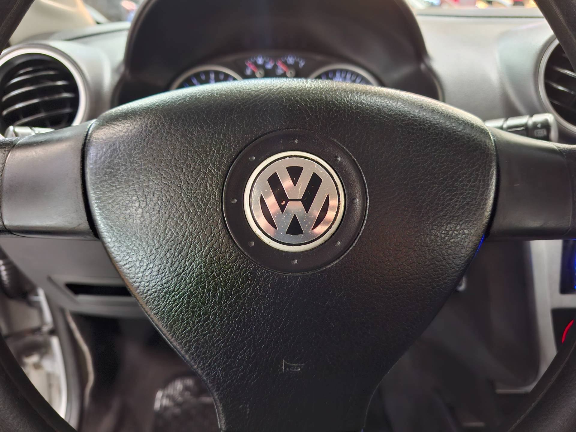 VOLKSWAGEN GOL