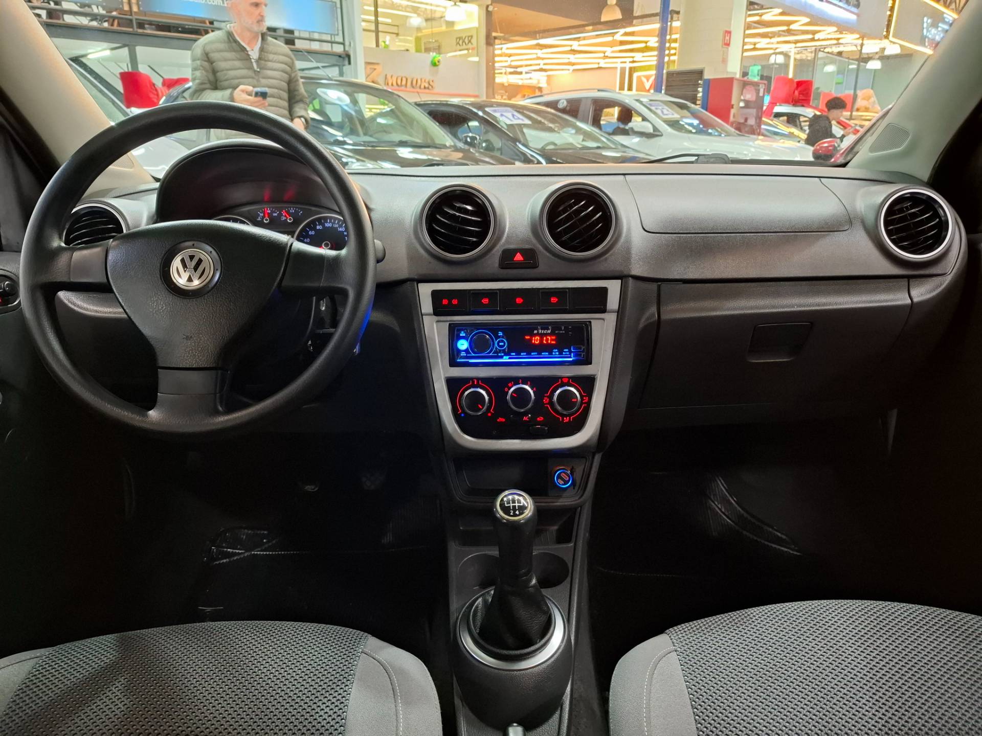 VOLKSWAGEN GOL