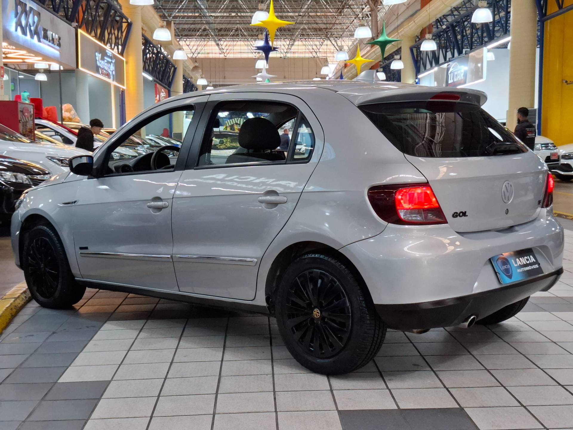 VOLKSWAGEN GOL
