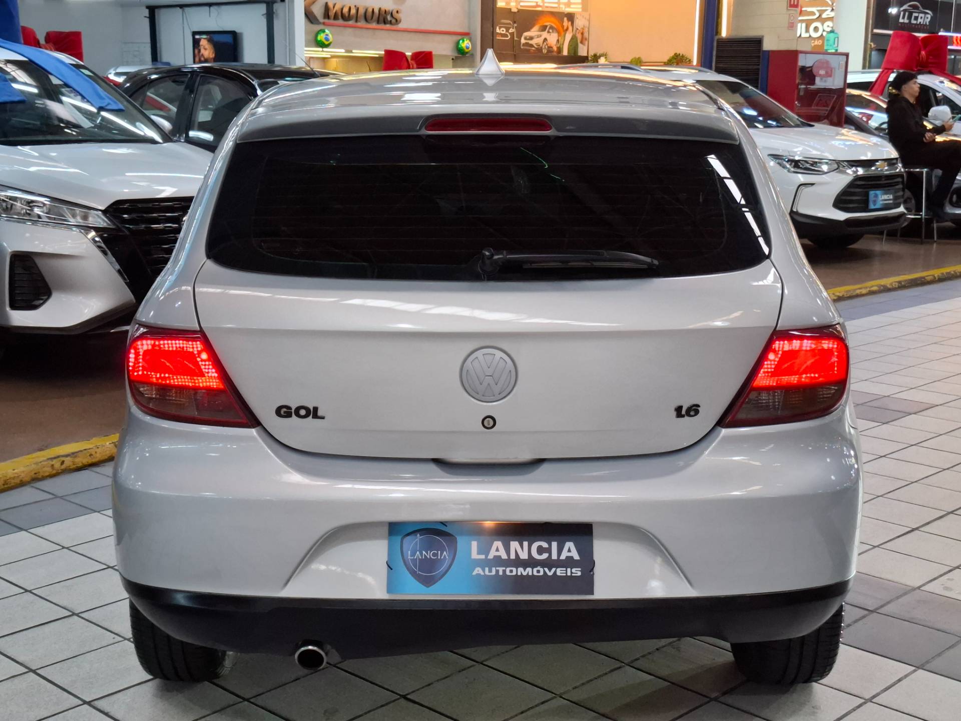 VOLKSWAGEN GOL