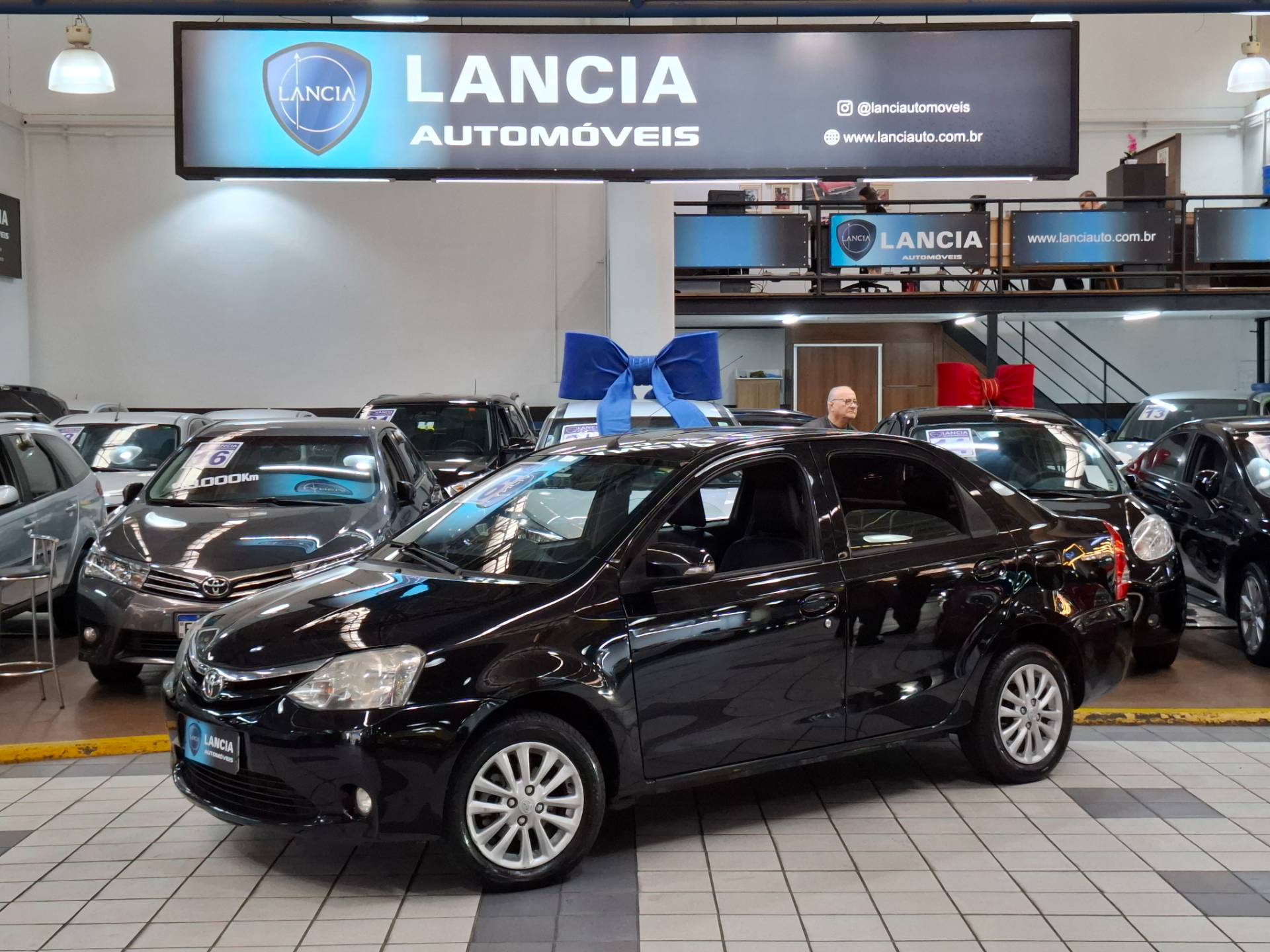 TOYOTA ETIOS