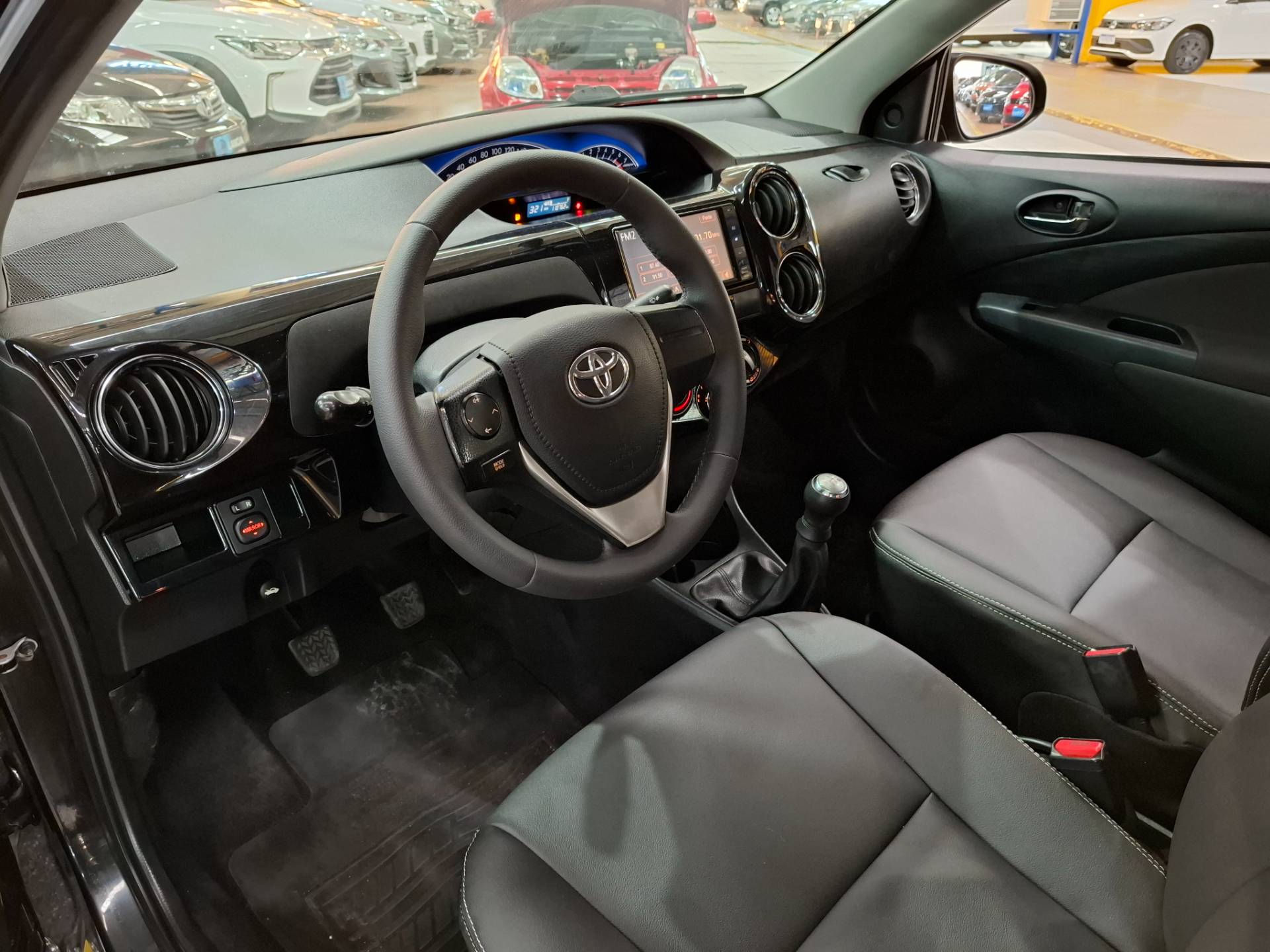 TOYOTA ETIOS