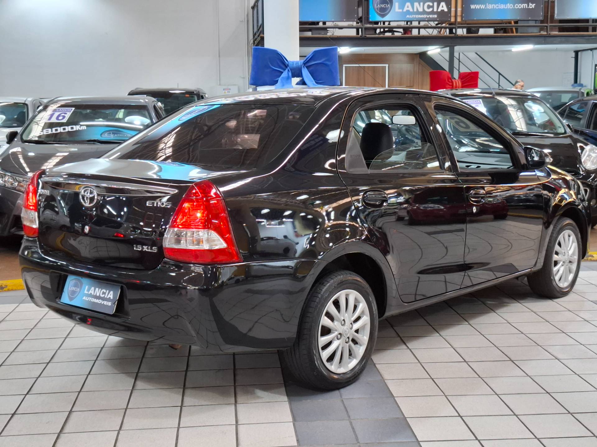 TOYOTA ETIOS