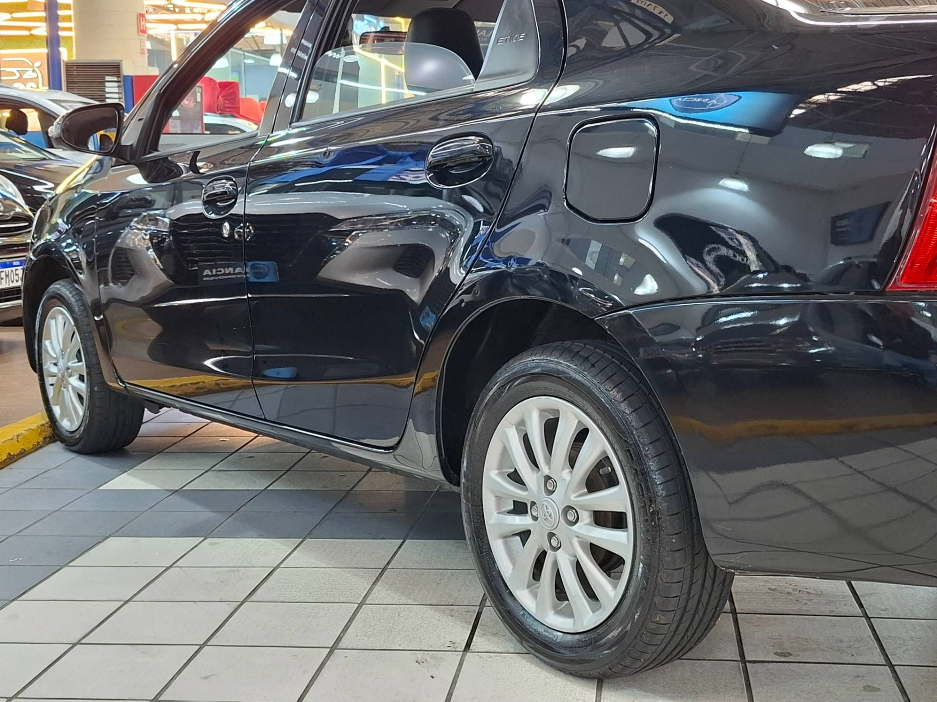 TOYOTA ETIOS