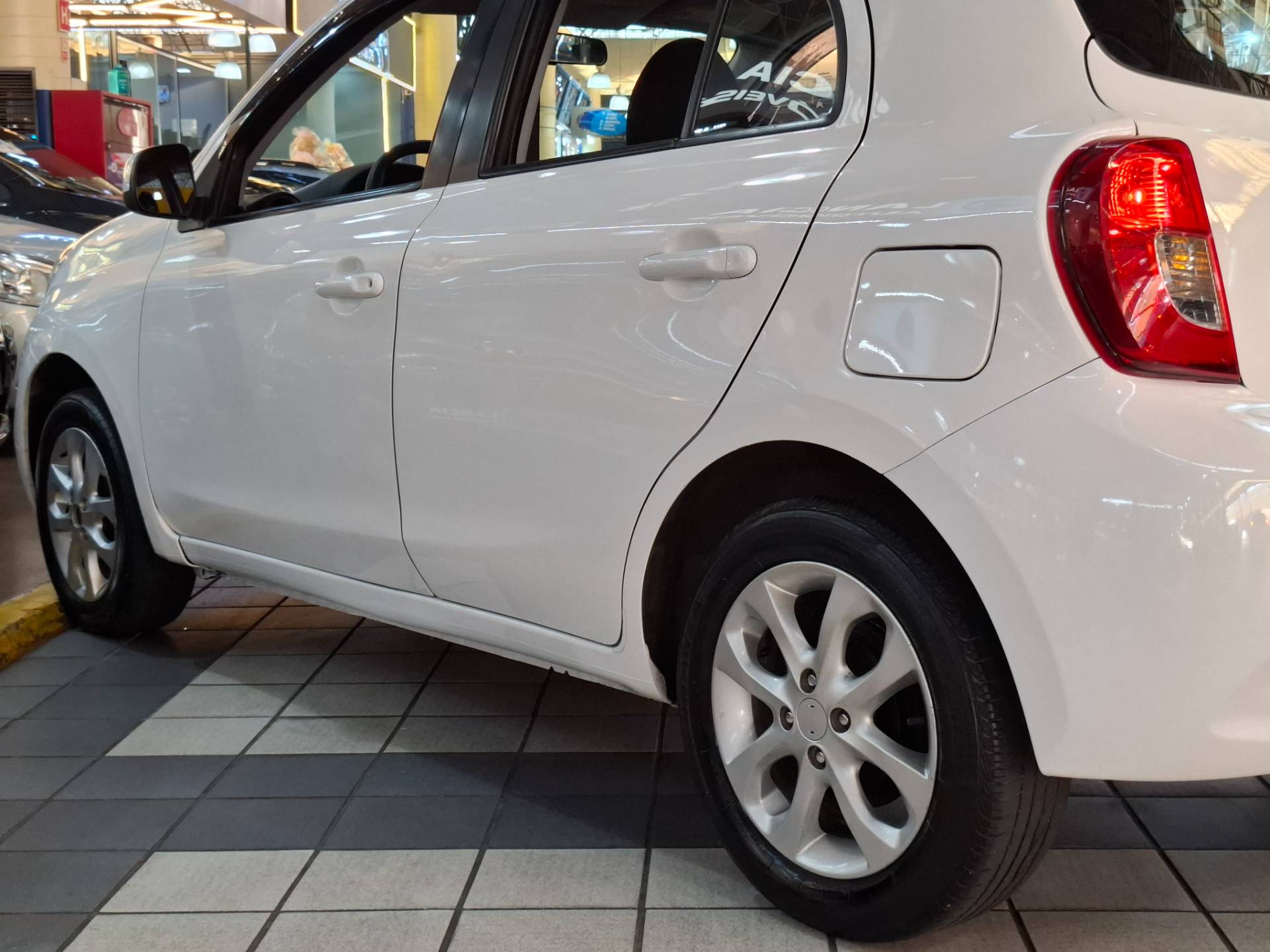 NISSAN MARCH