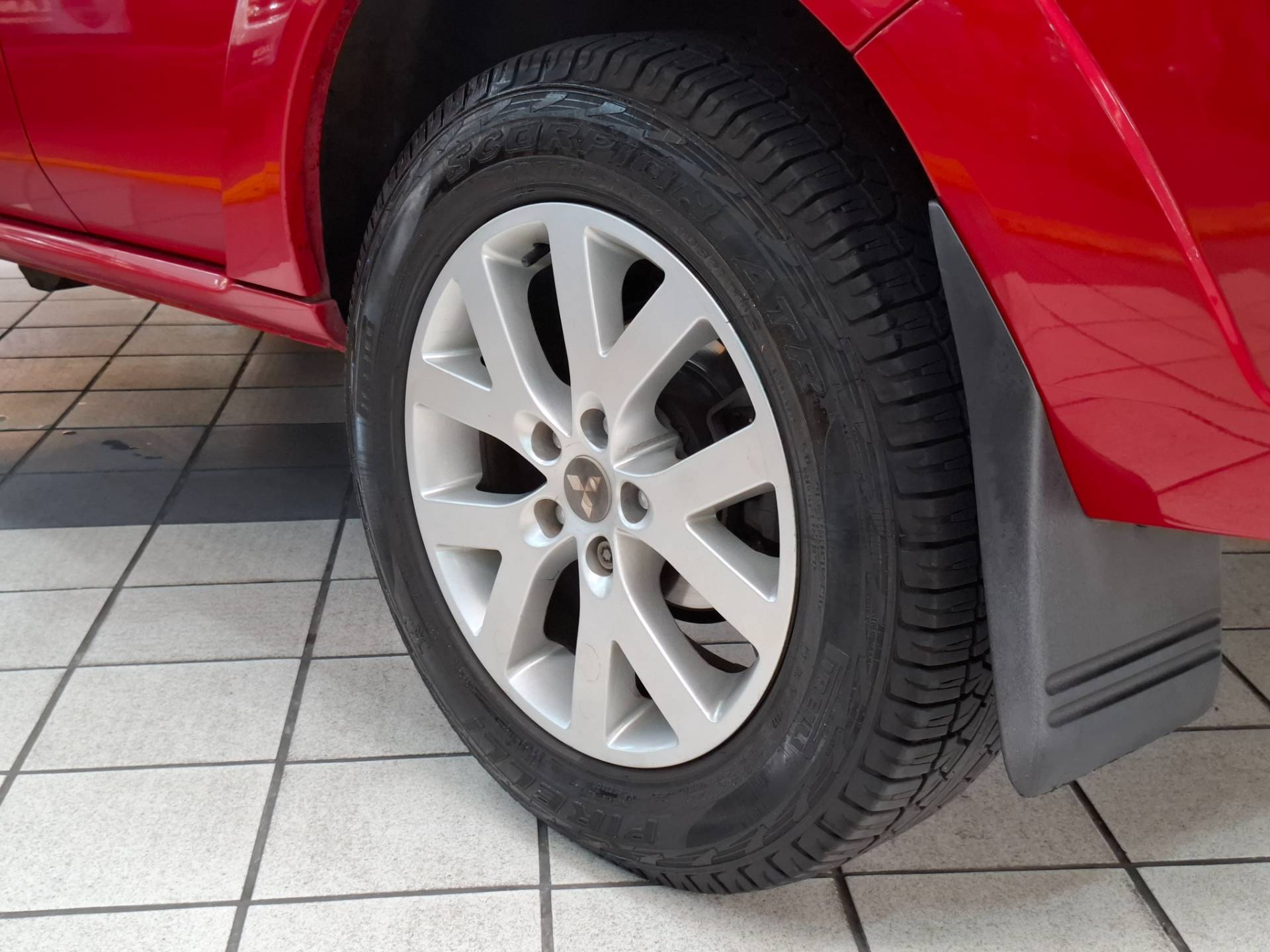 MITSUBISHI PAJERO TR4