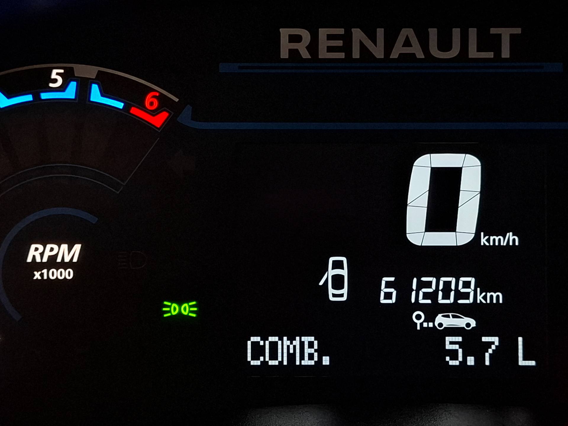 RENAULT KWID