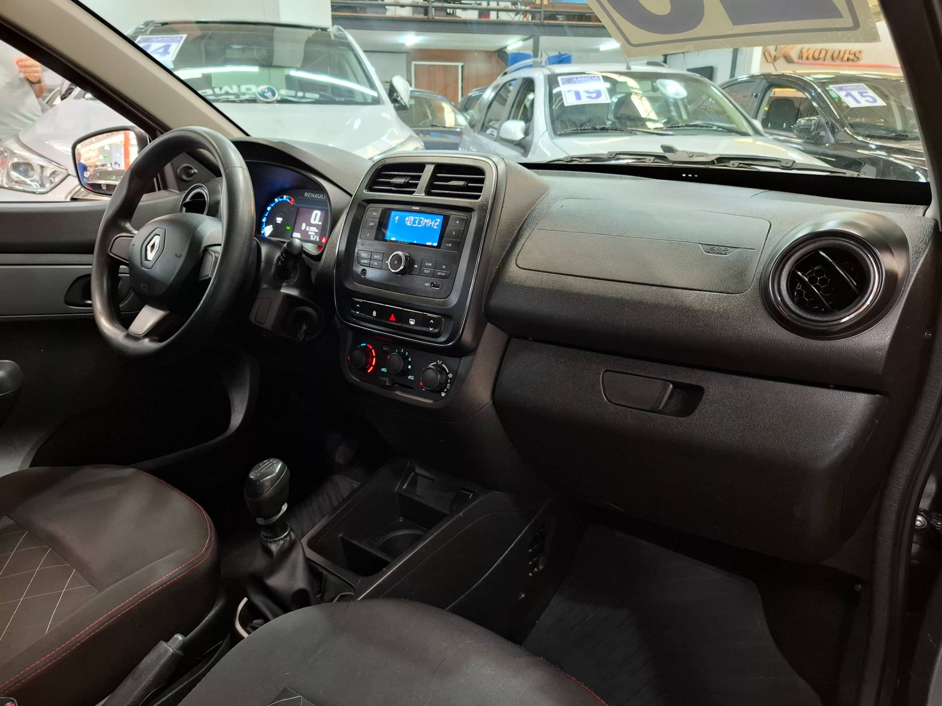 RENAULT KWID