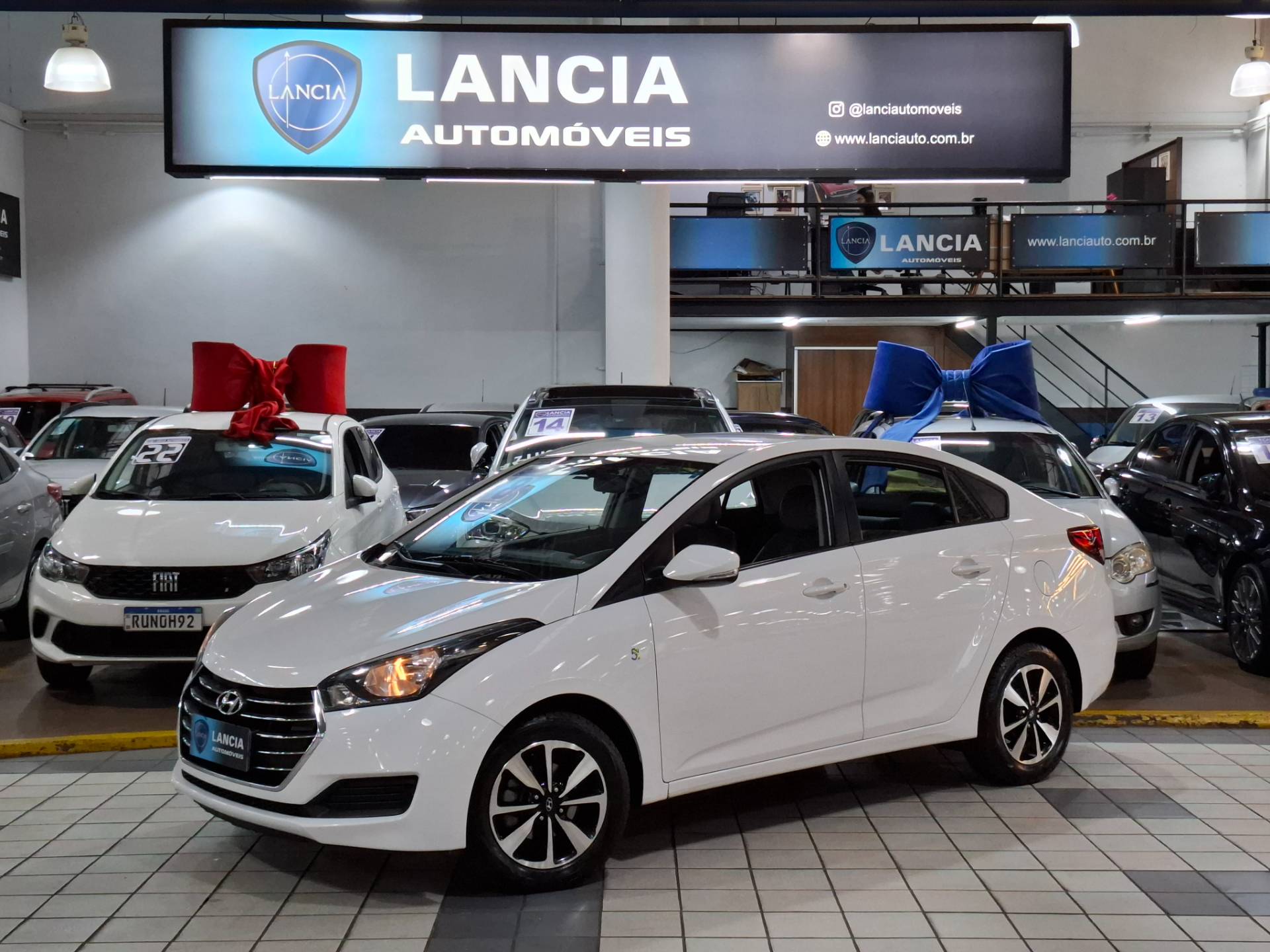HYUNDAI HB20S