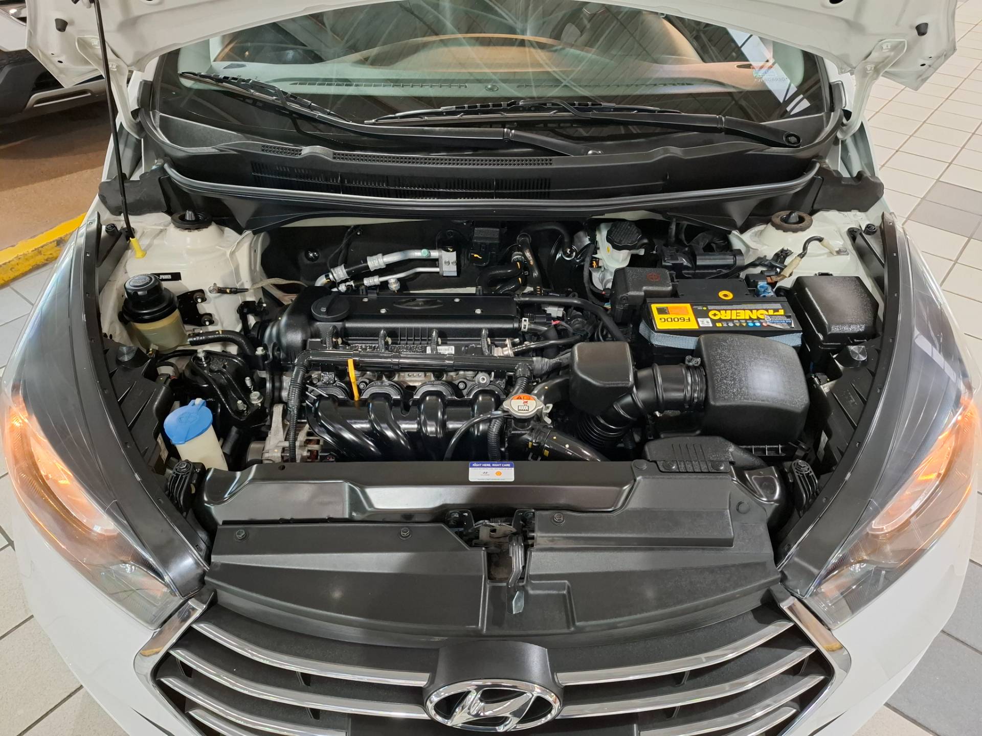 HYUNDAI HB20S