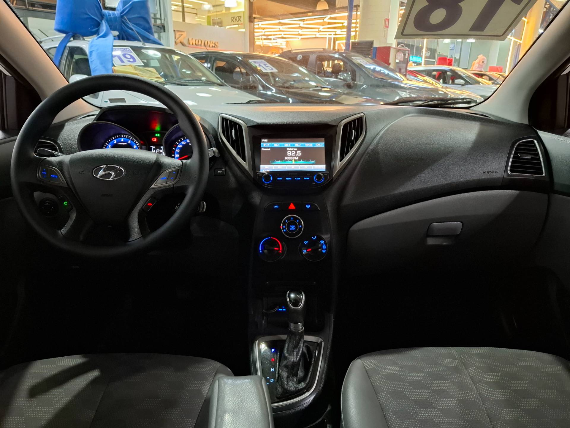 HYUNDAI HB20S