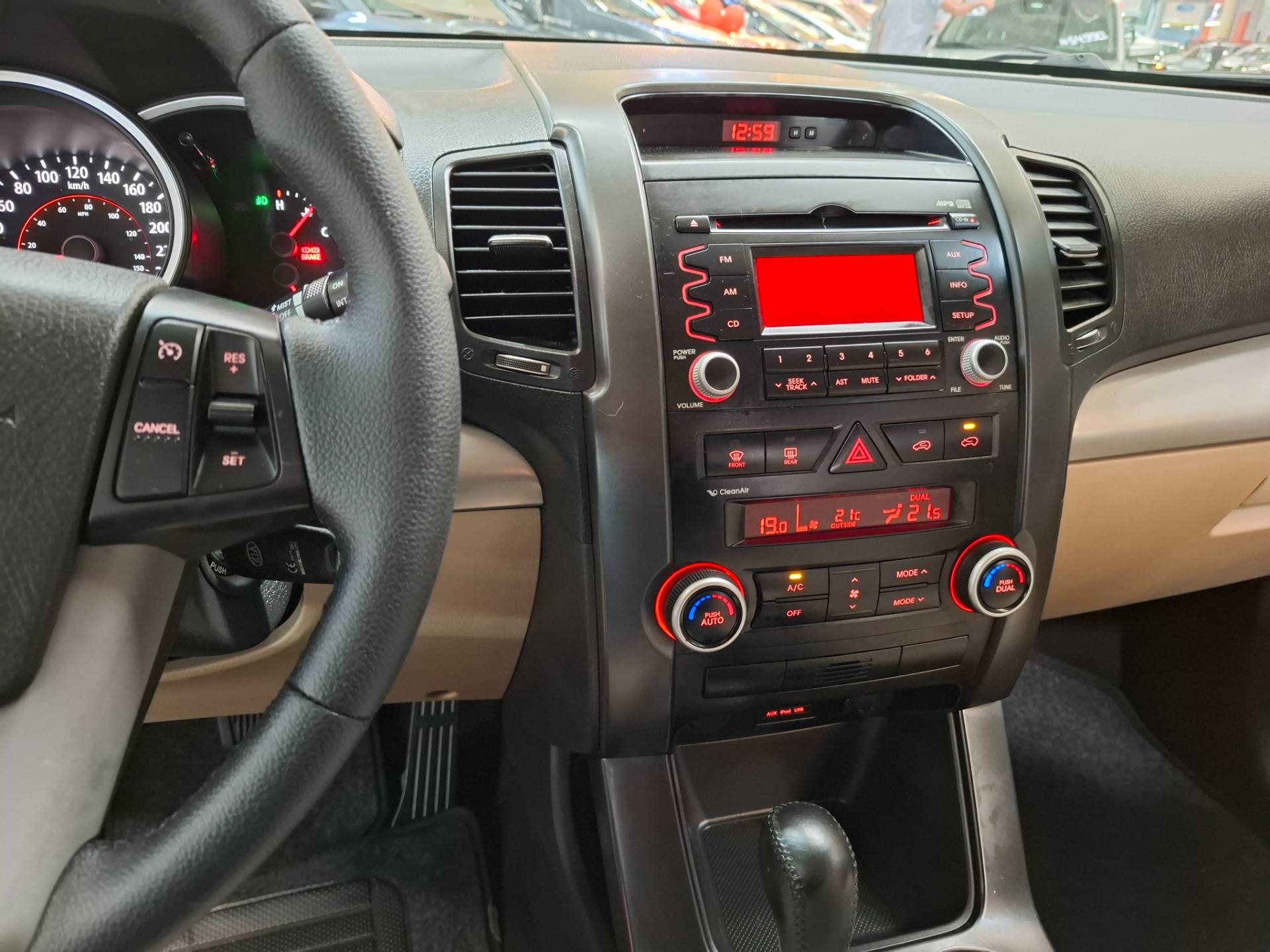KIA SORENTO