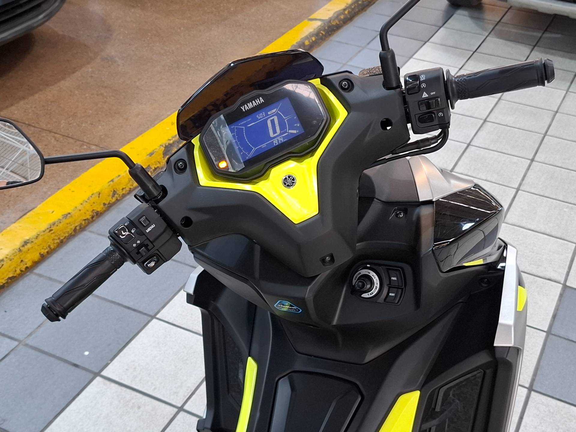 YAMAHA AEROX 160 ABS
