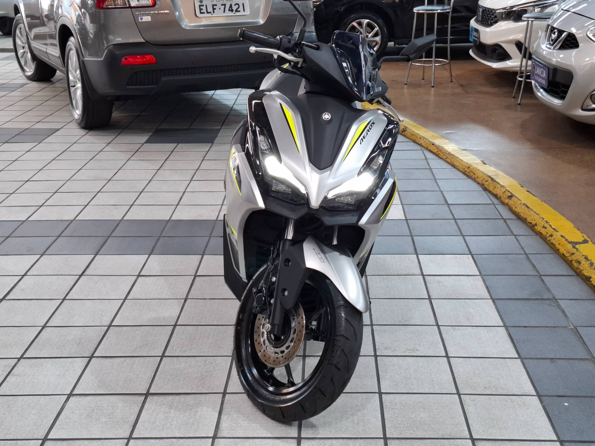 YAMAHA AEROX 160 ABS