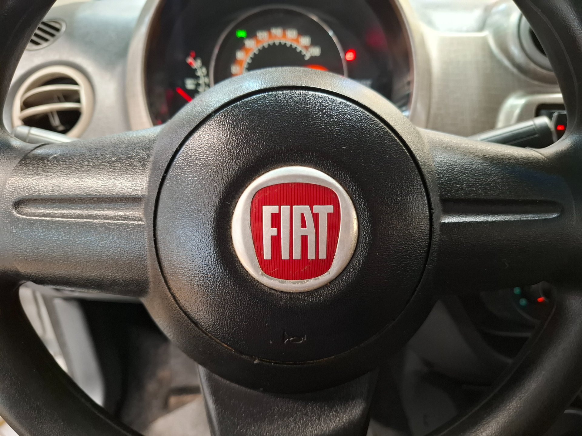 FIAT UNO