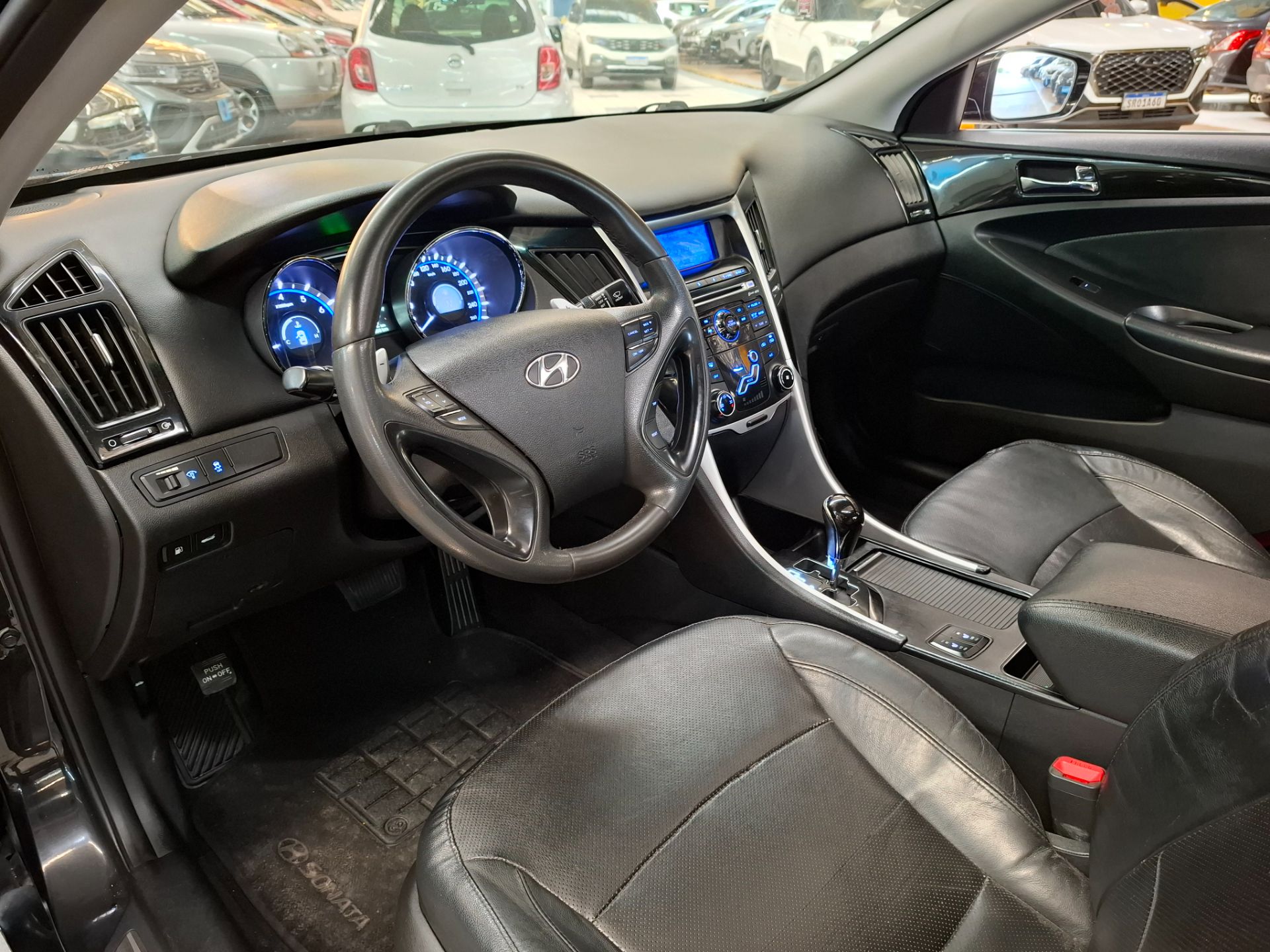 HYUNDAI SONATA