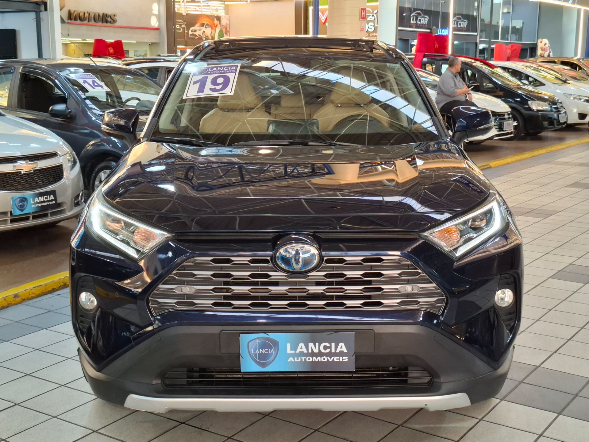 TOYOTA RAV4