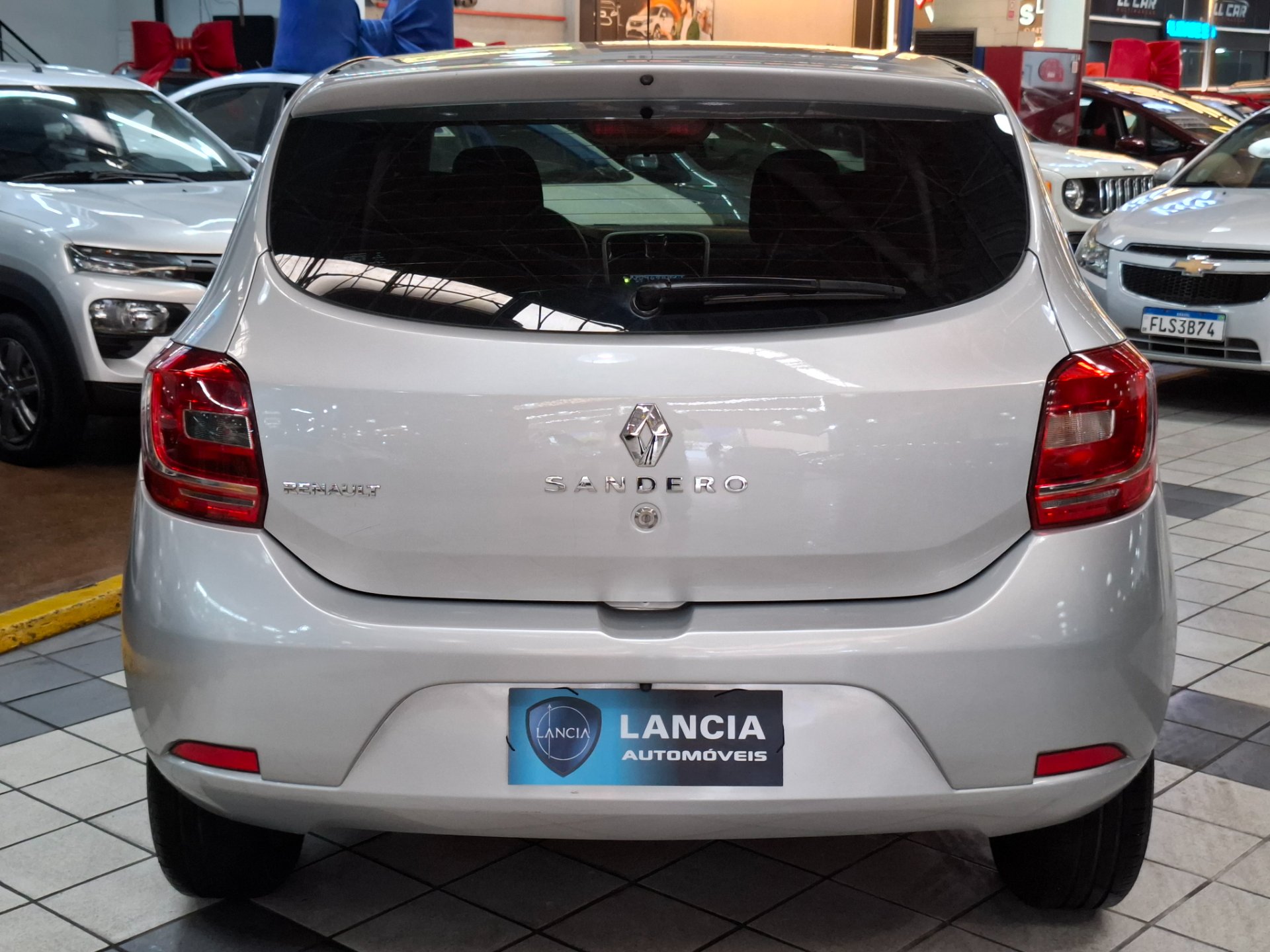RENAULT SANDERO