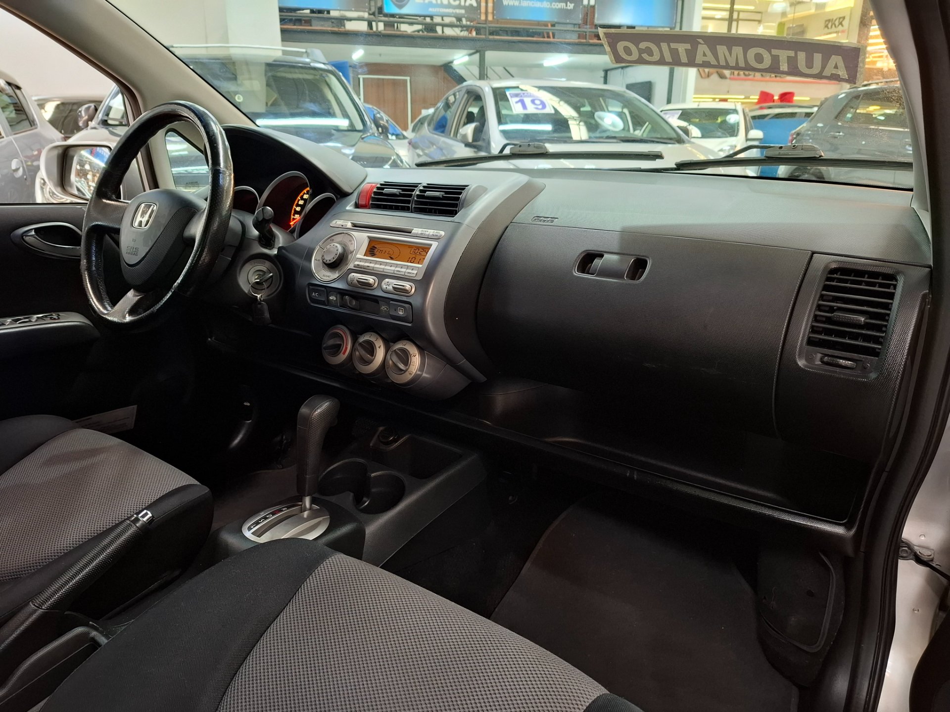 HONDA FIT