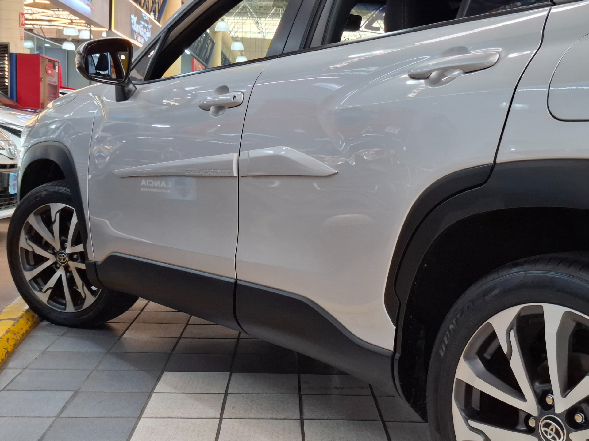 TOYOTA COROLLA CROSS