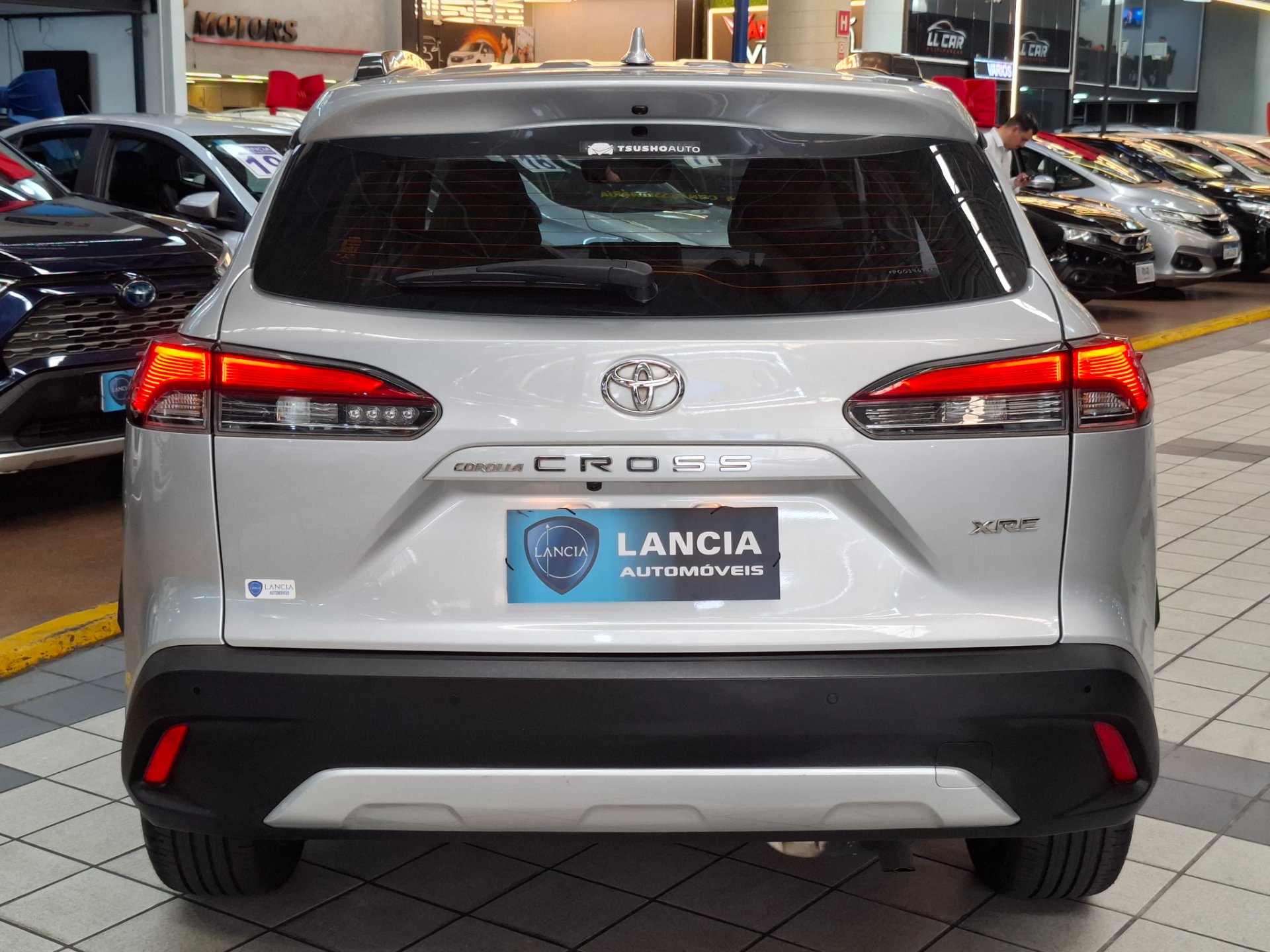 TOYOTA COROLLA CROSS