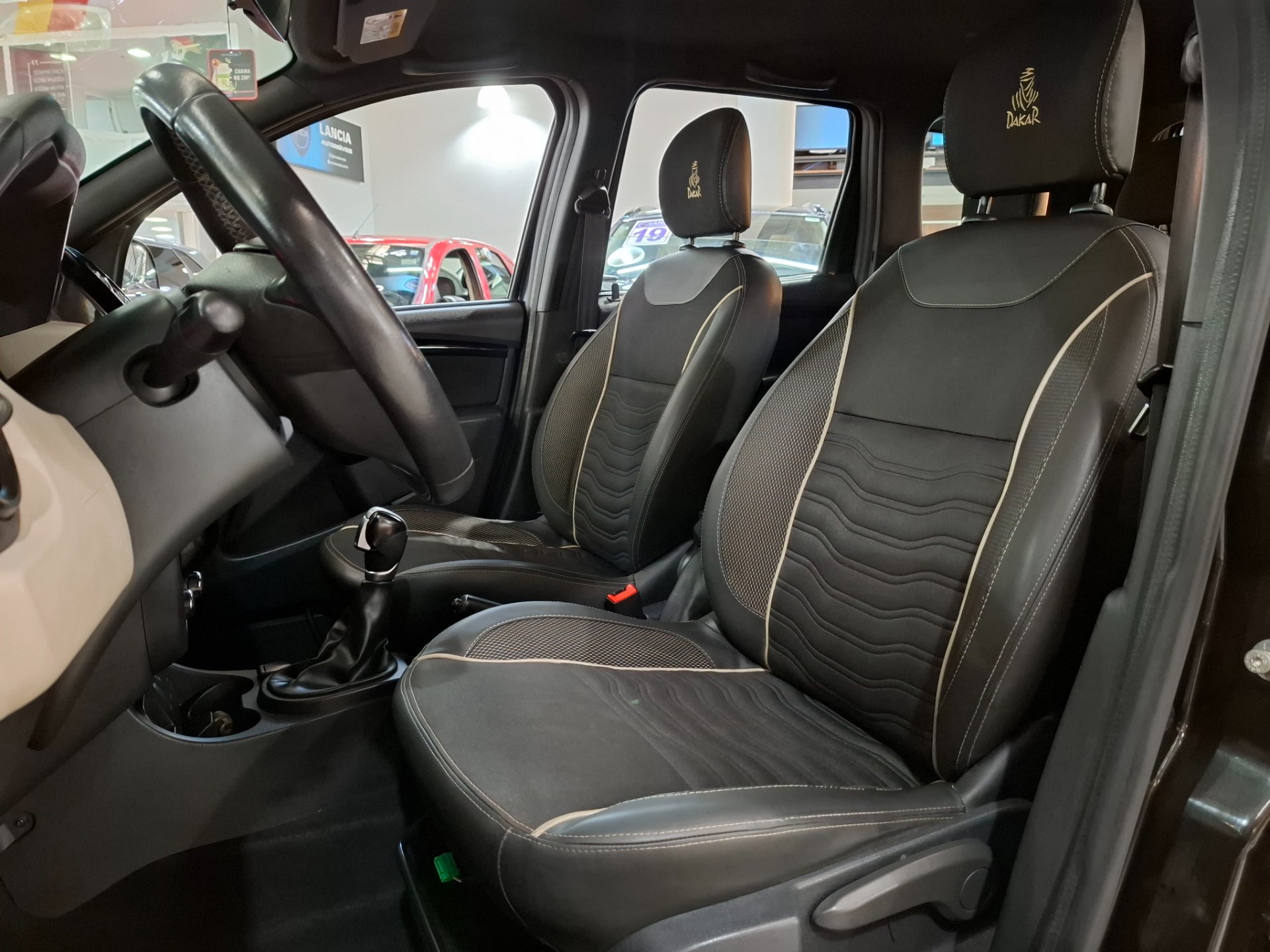 RENAULT DUSTER
