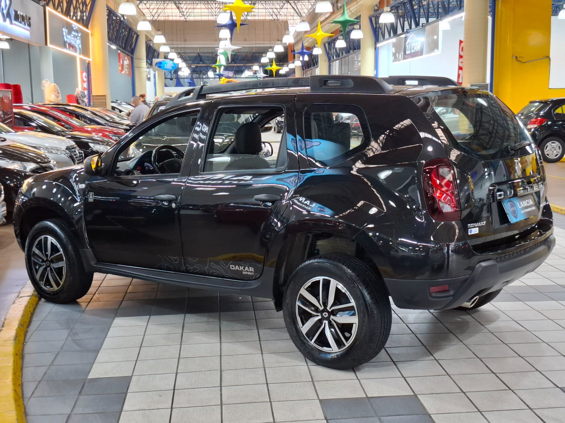 RENAULT DUSTER