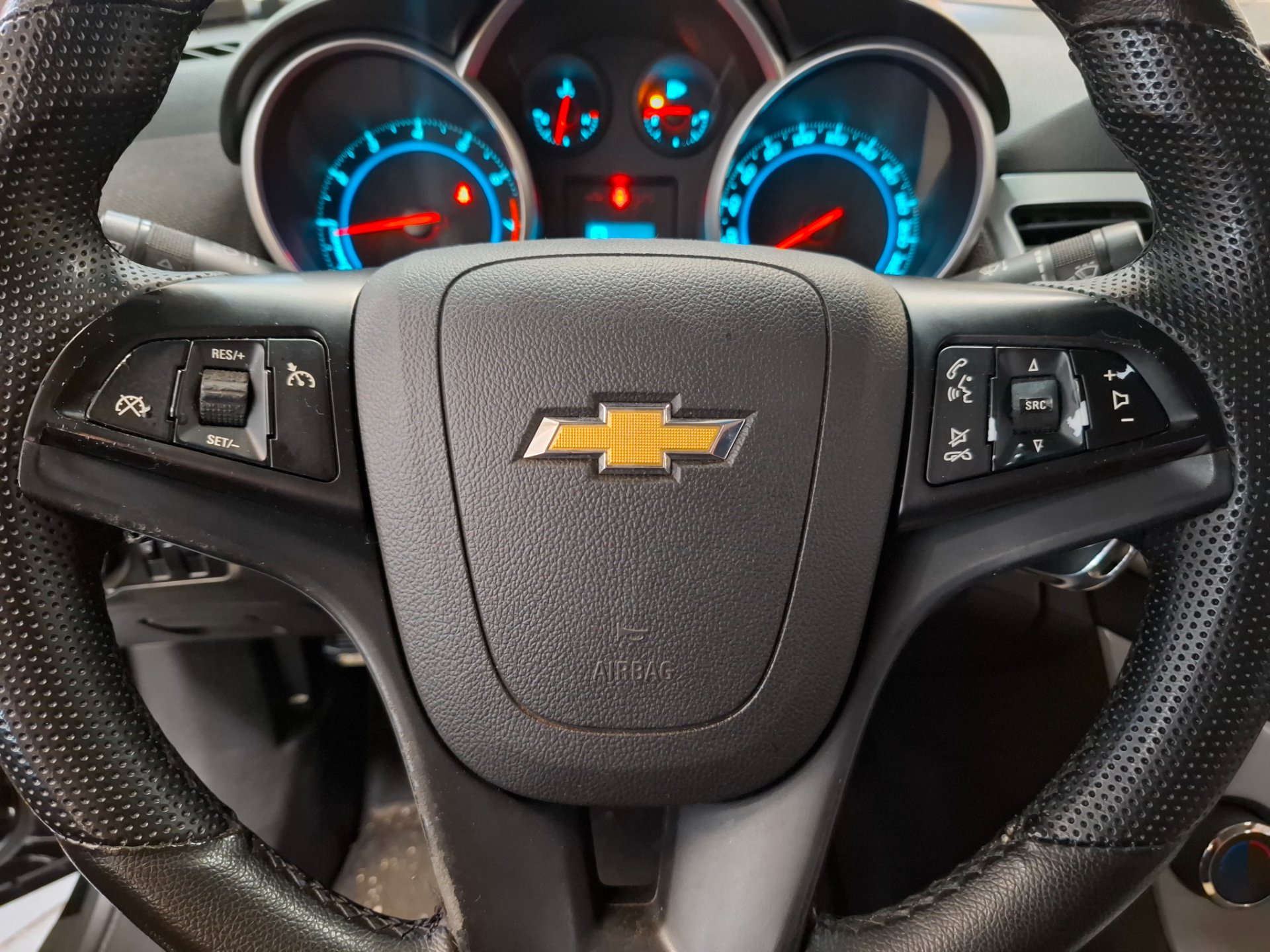CHEVROLET CRUZE