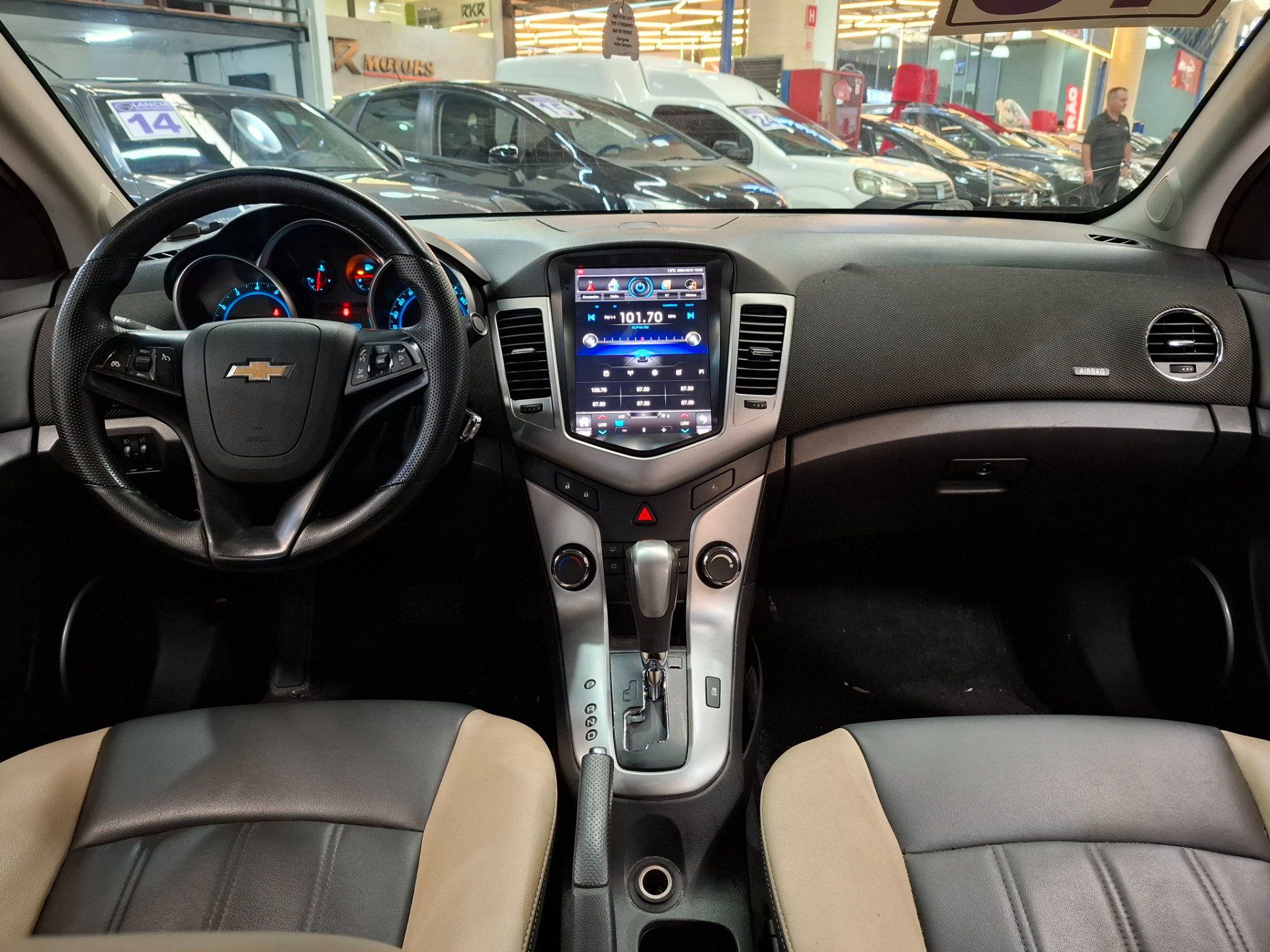 CHEVROLET CRUZE