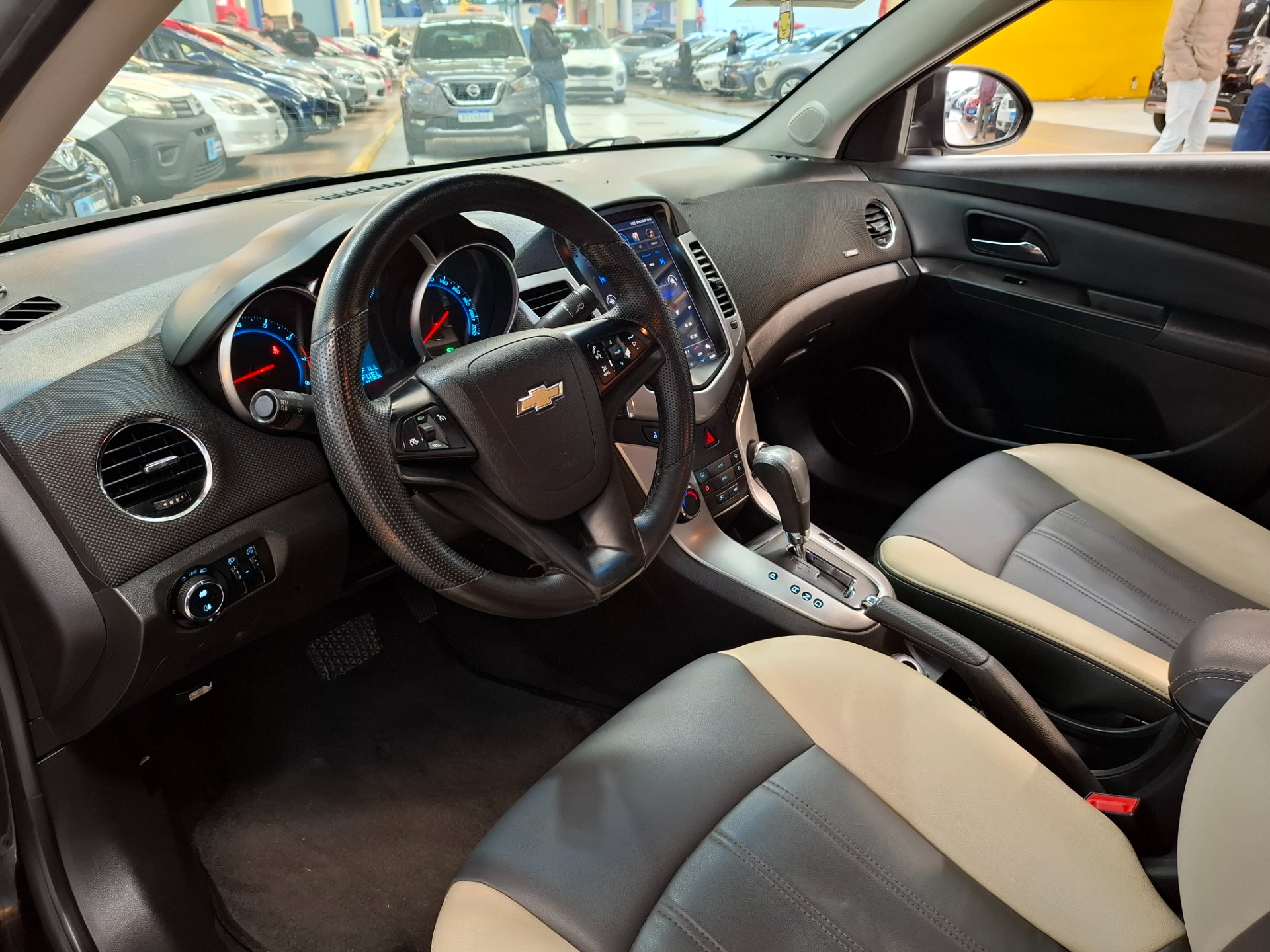 CHEVROLET CRUZE