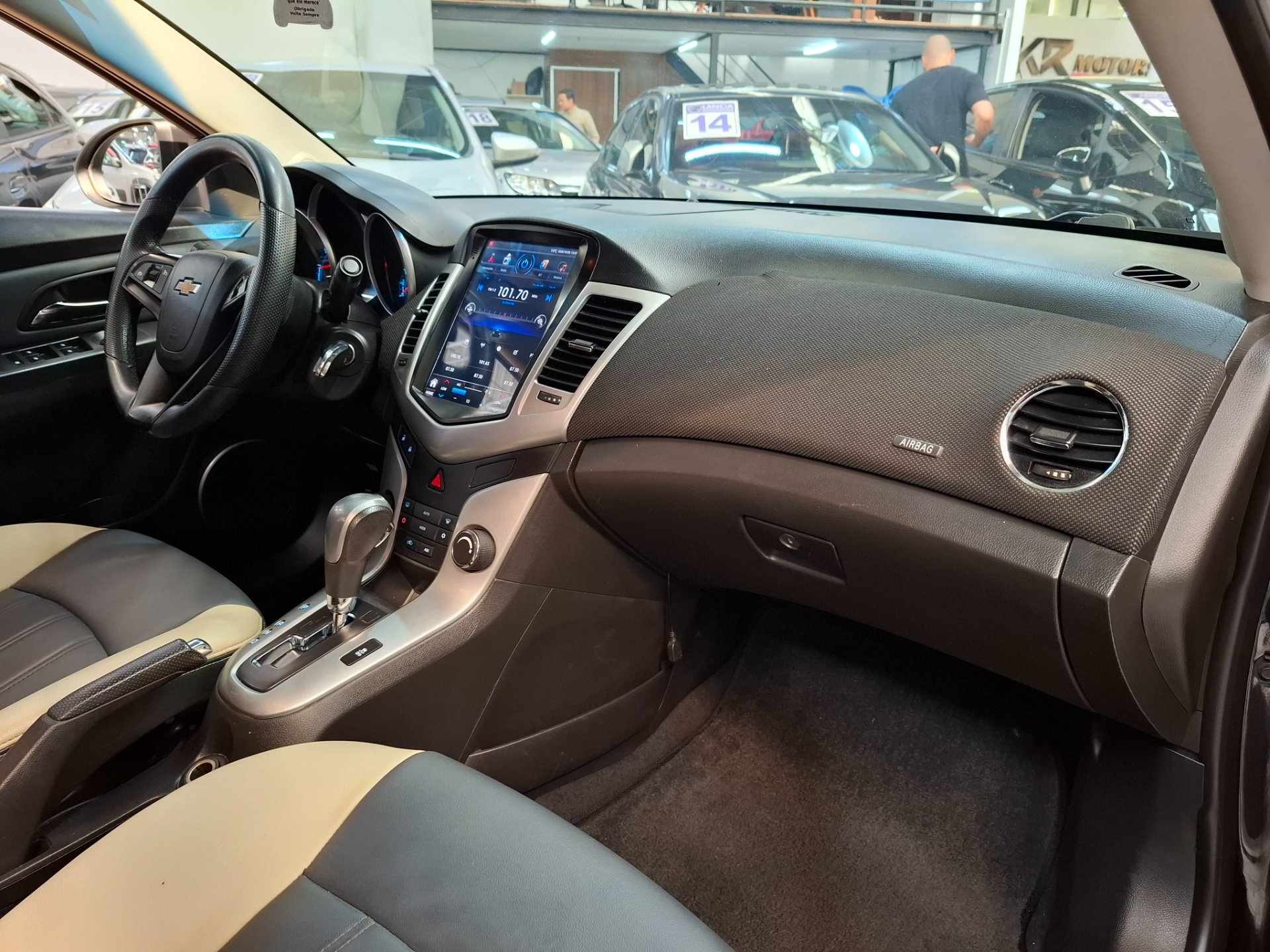 CHEVROLET CRUZE