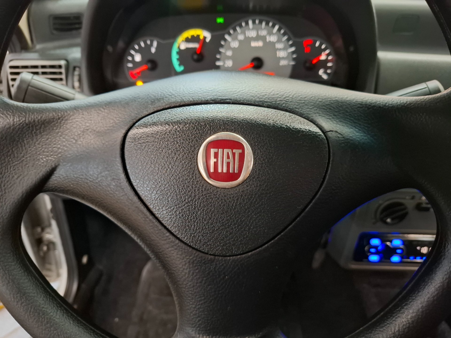 FIAT UNO