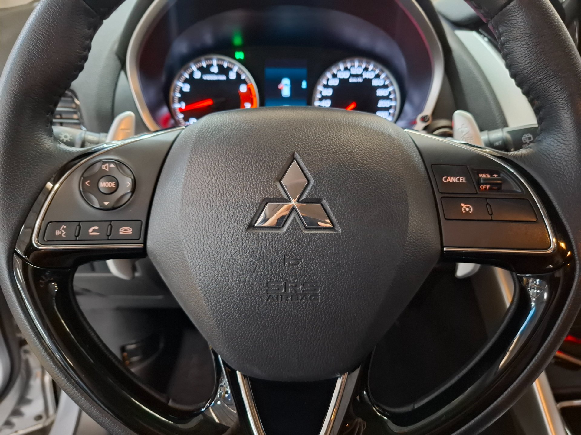 MITSUBISHI ECLIPSE CROSS
