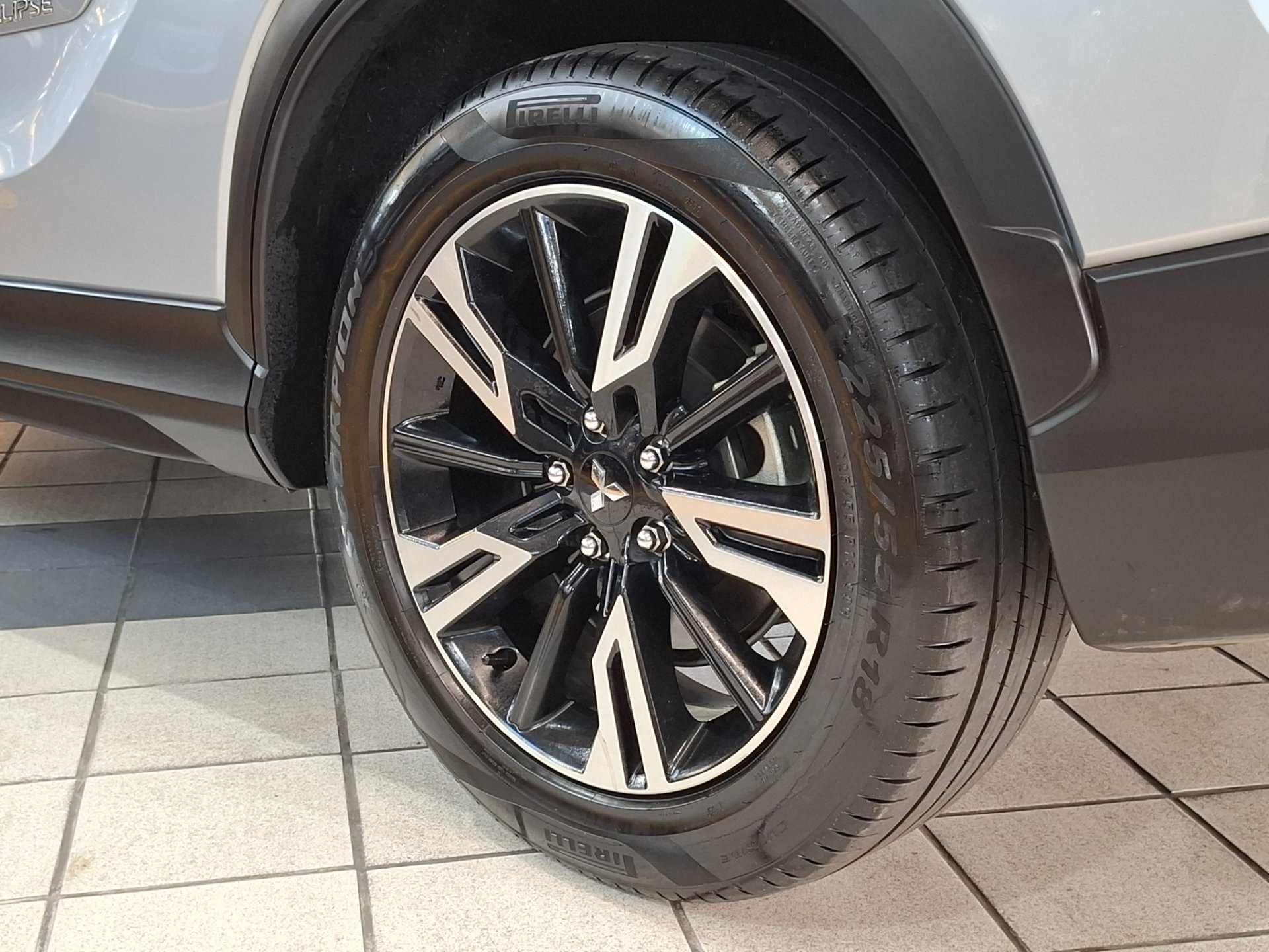 MITSUBISHI ECLIPSE CROSS