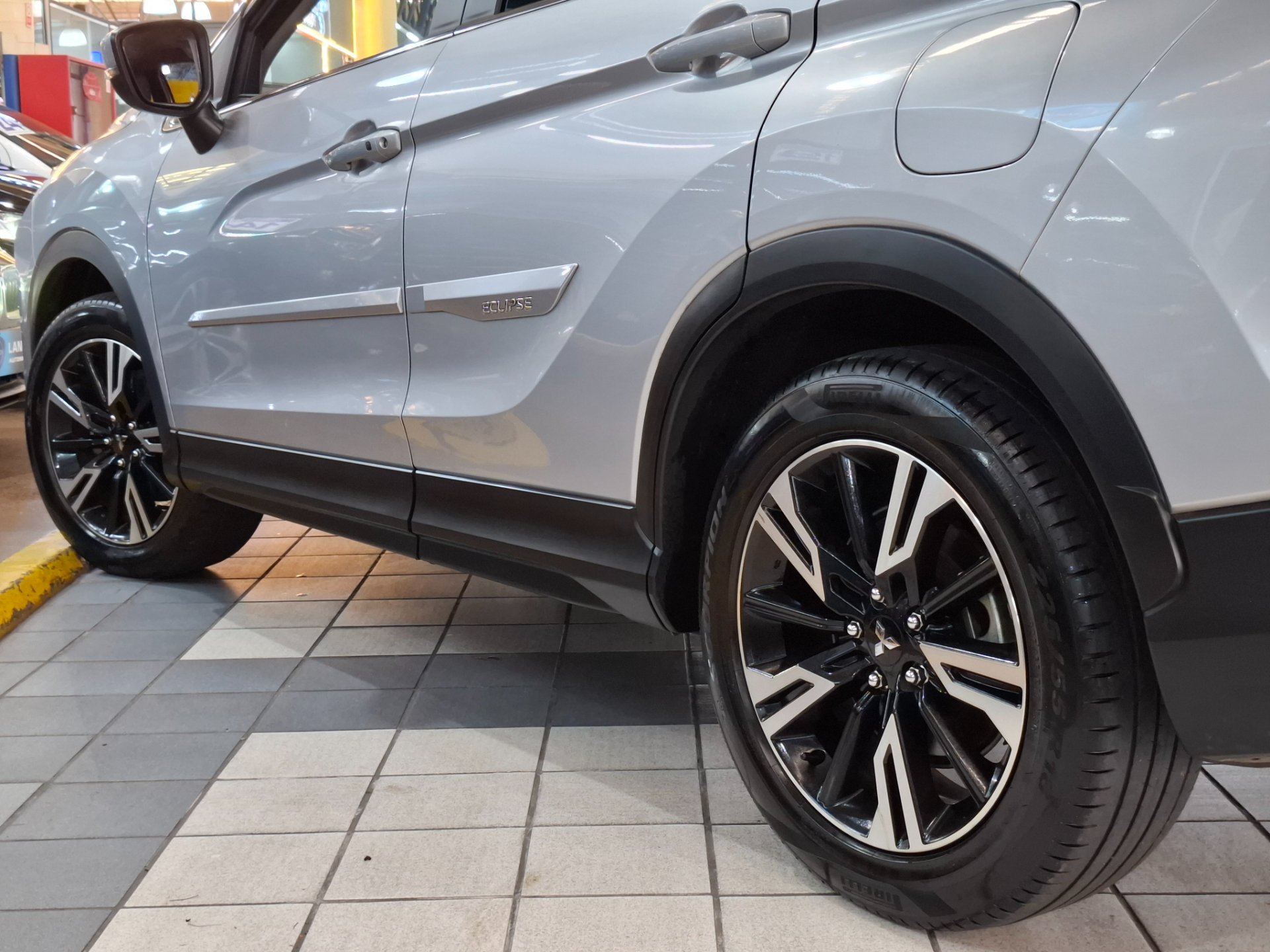 MITSUBISHI ECLIPSE CROSS