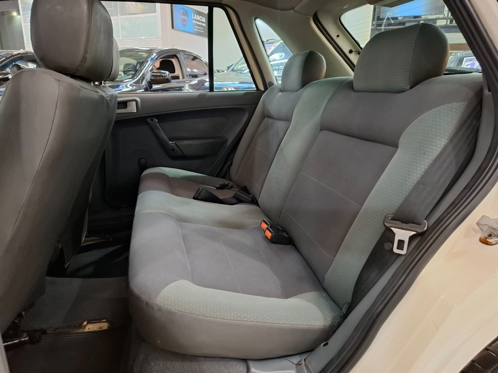 VOLKSWAGEN GOL