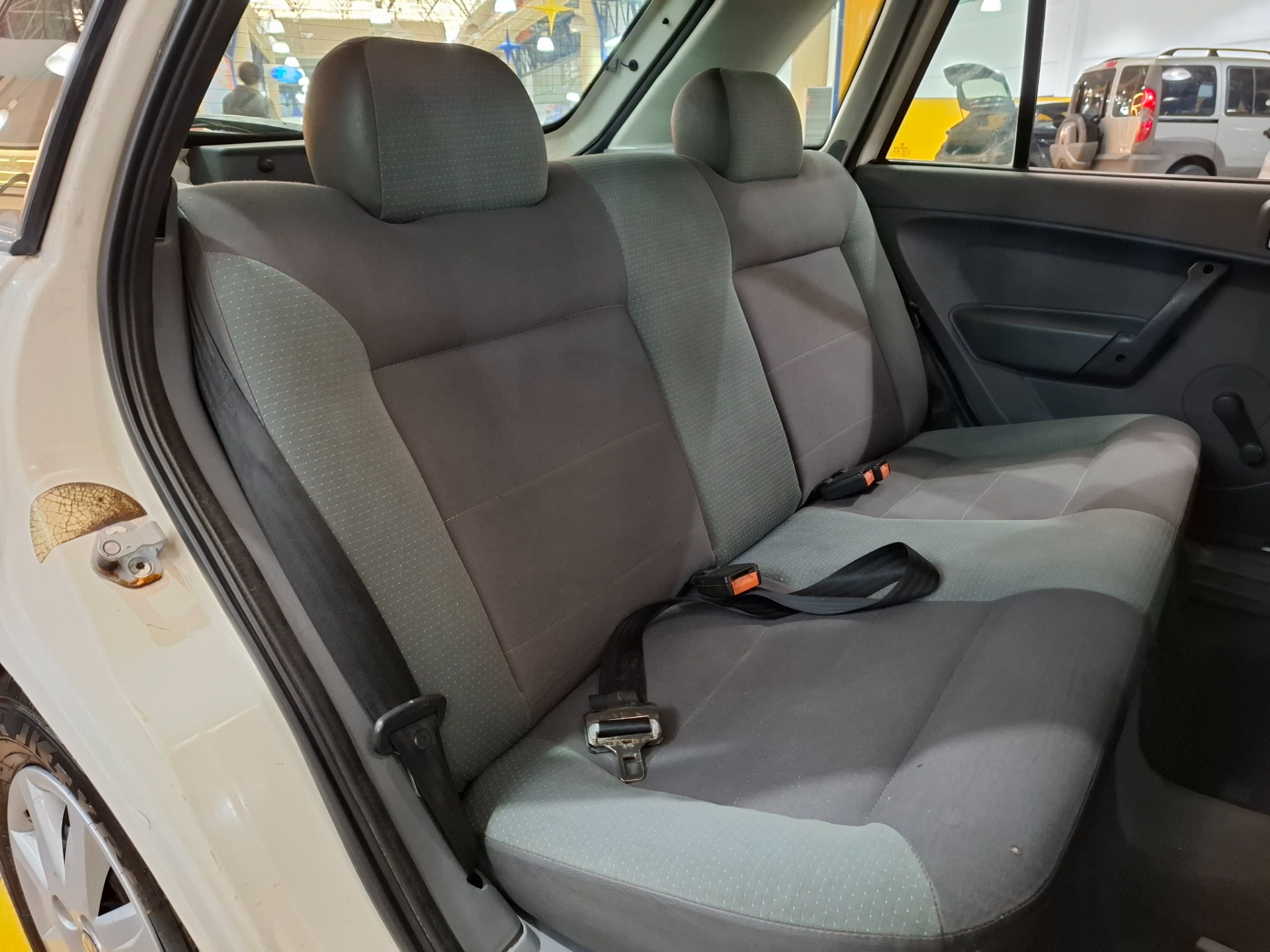 VOLKSWAGEN GOL
