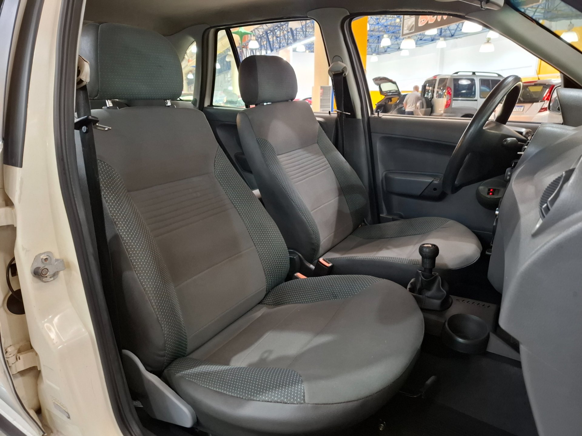 VOLKSWAGEN GOL