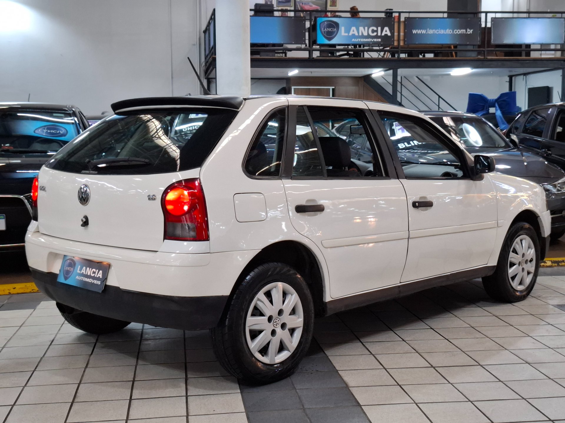 VOLKSWAGEN GOL