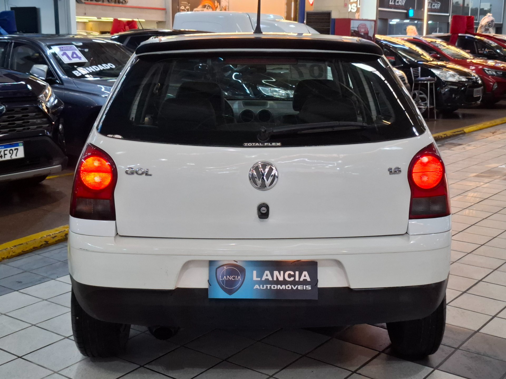 VOLKSWAGEN GOL