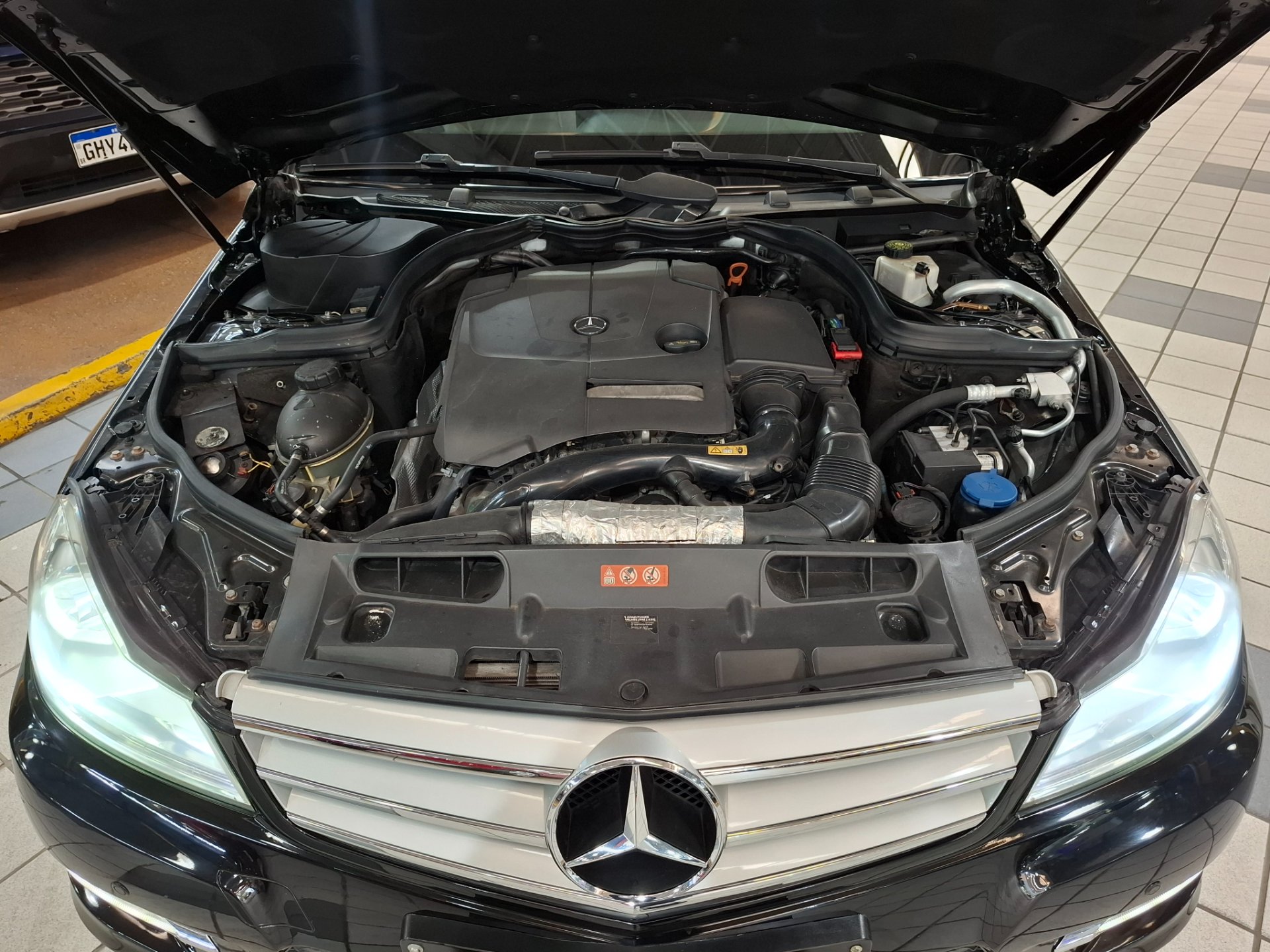 MERCEDES-BENZ C 180