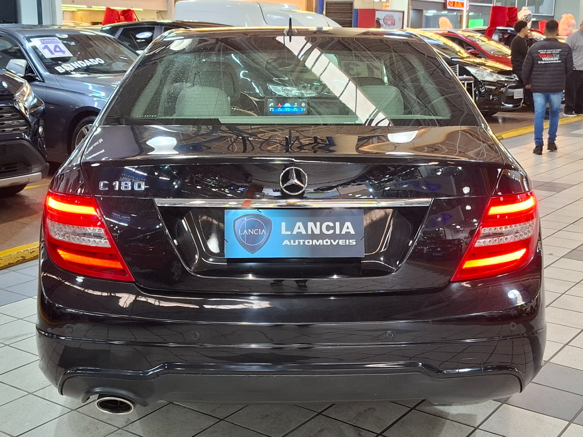 MERCEDES-BENZ C 180