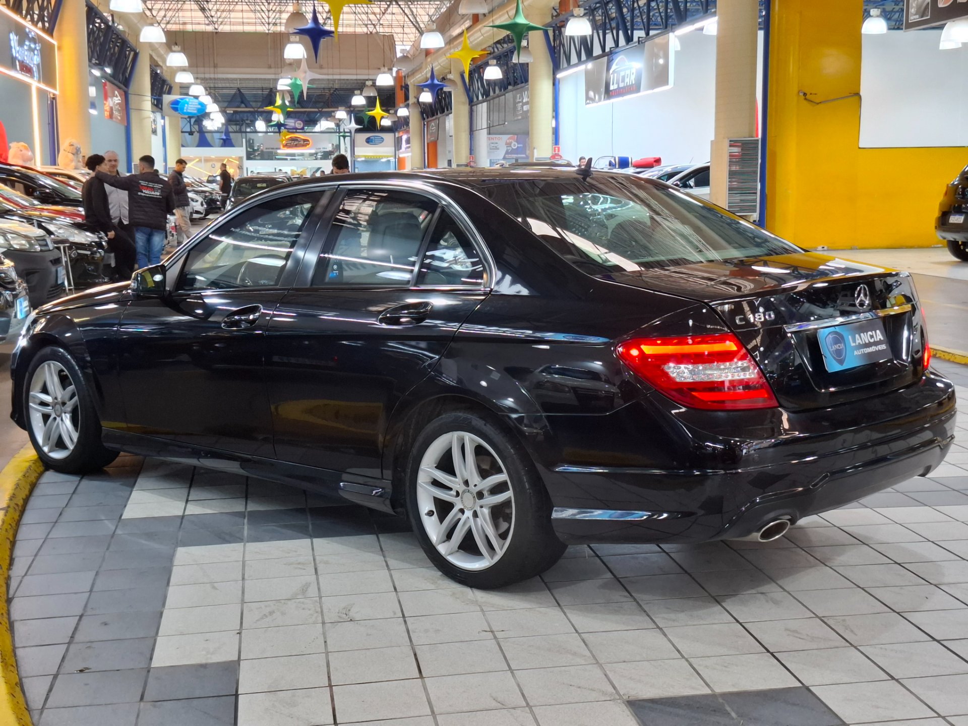 MERCEDES-BENZ C 180