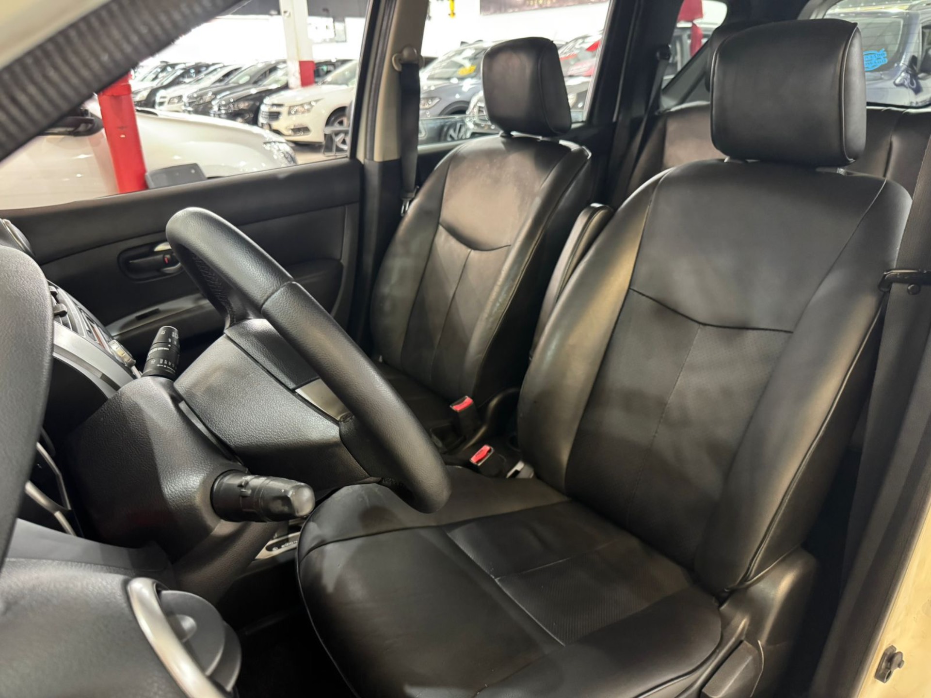 NISSAN LIVINA