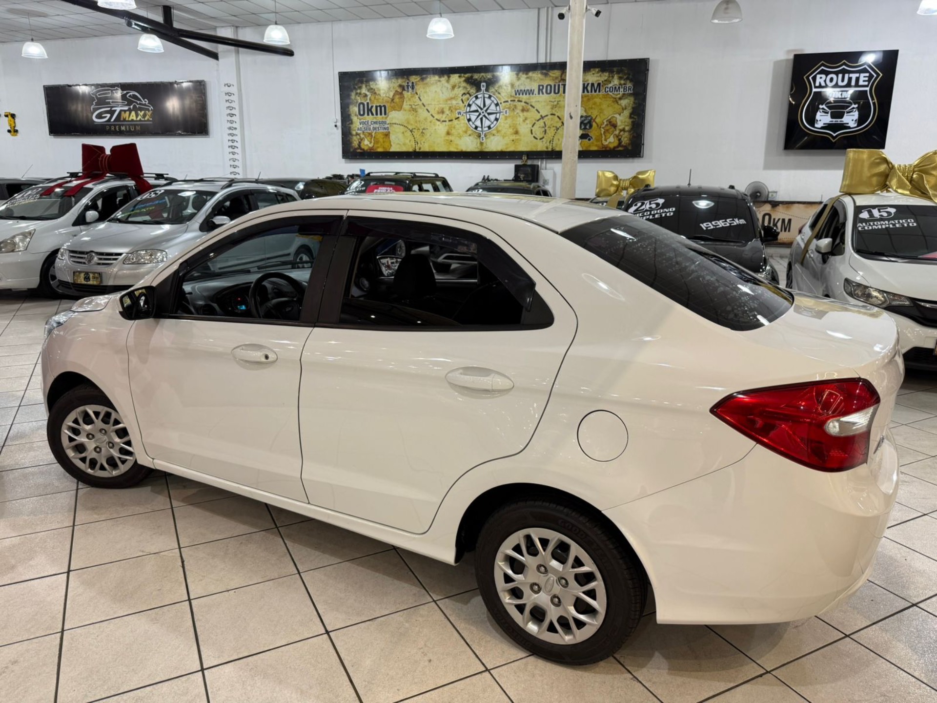 FORD KA +