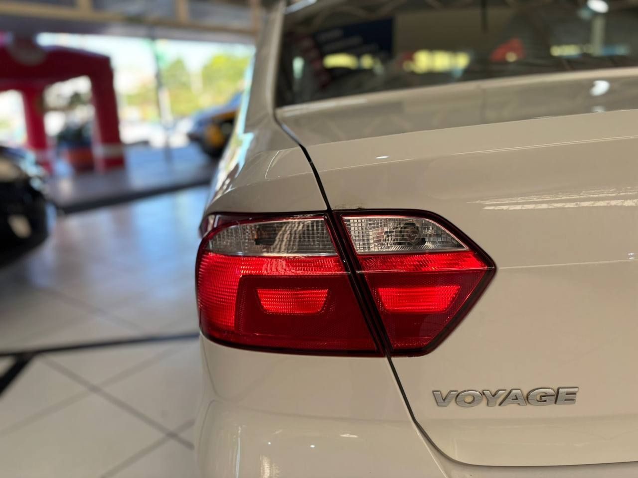 VOYAGE 1.0 12V MPI TOTAL