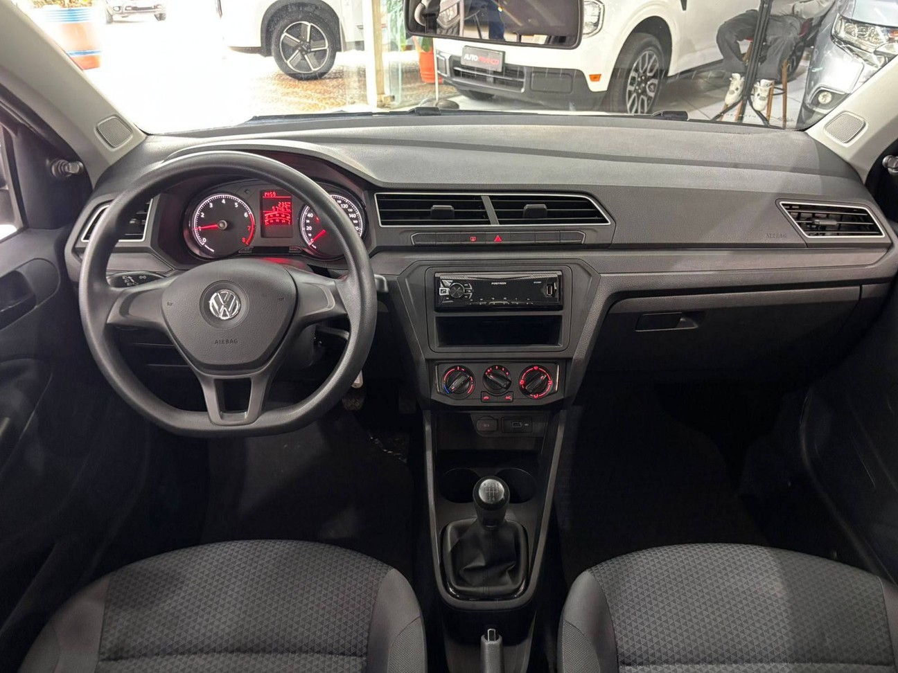 VOYAGE 1.0 12V MPI TOTALFLEX