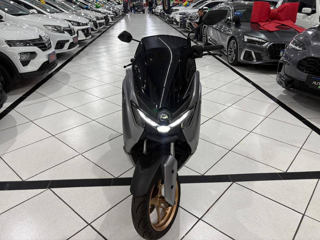 YAMAHA NMAX CONNECTED 160 ABS