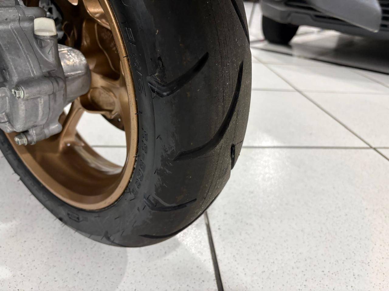YAMAHA NMAX CONNECTED 160 ABS