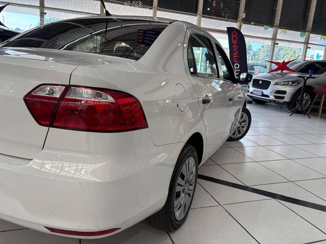 VOLKSWAGEN VOYAGE